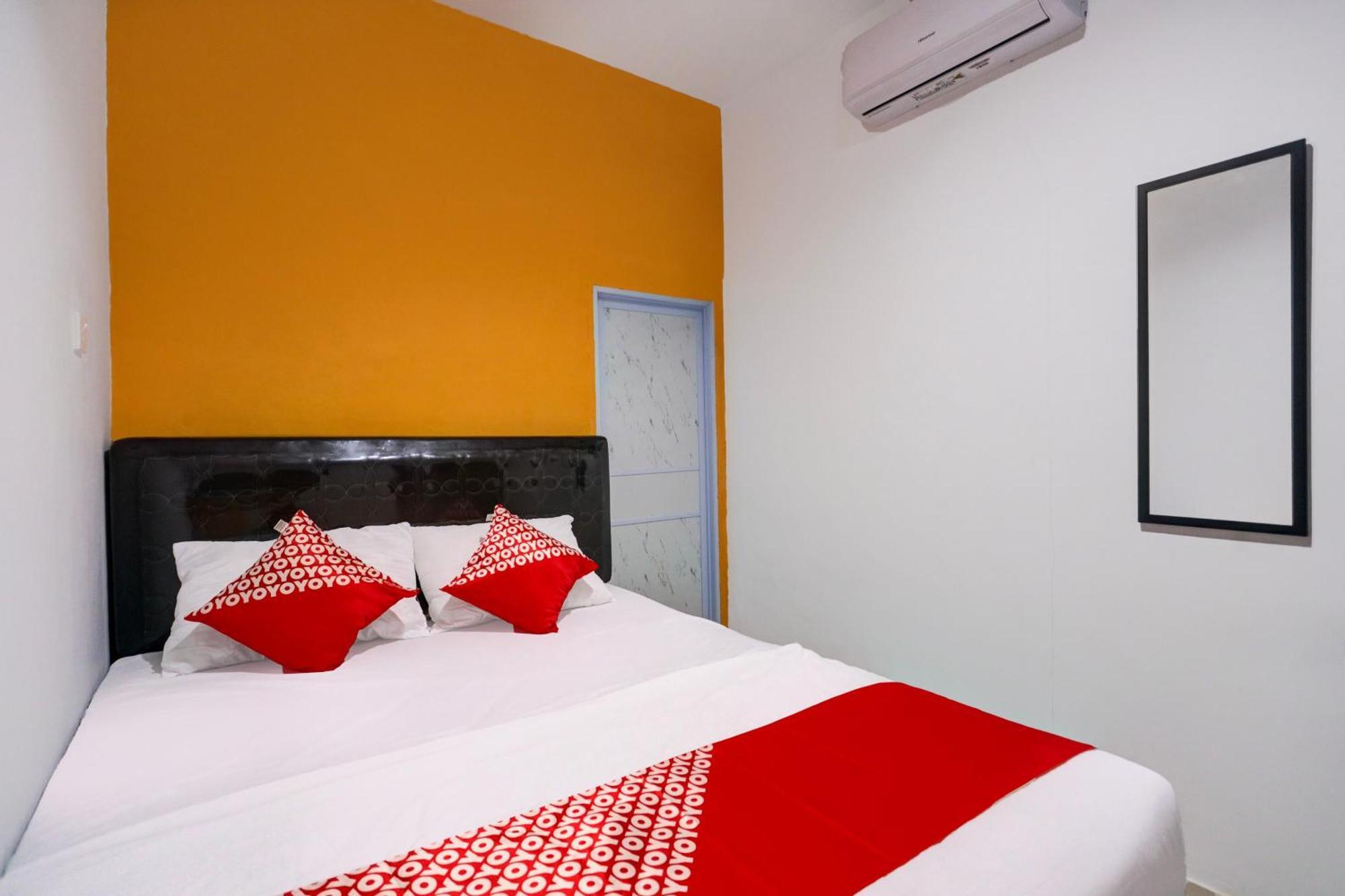 Super Oyo Capital O 93076 Batam Backpacker Guesthouse 2 Pembunuh Екстериор снимка