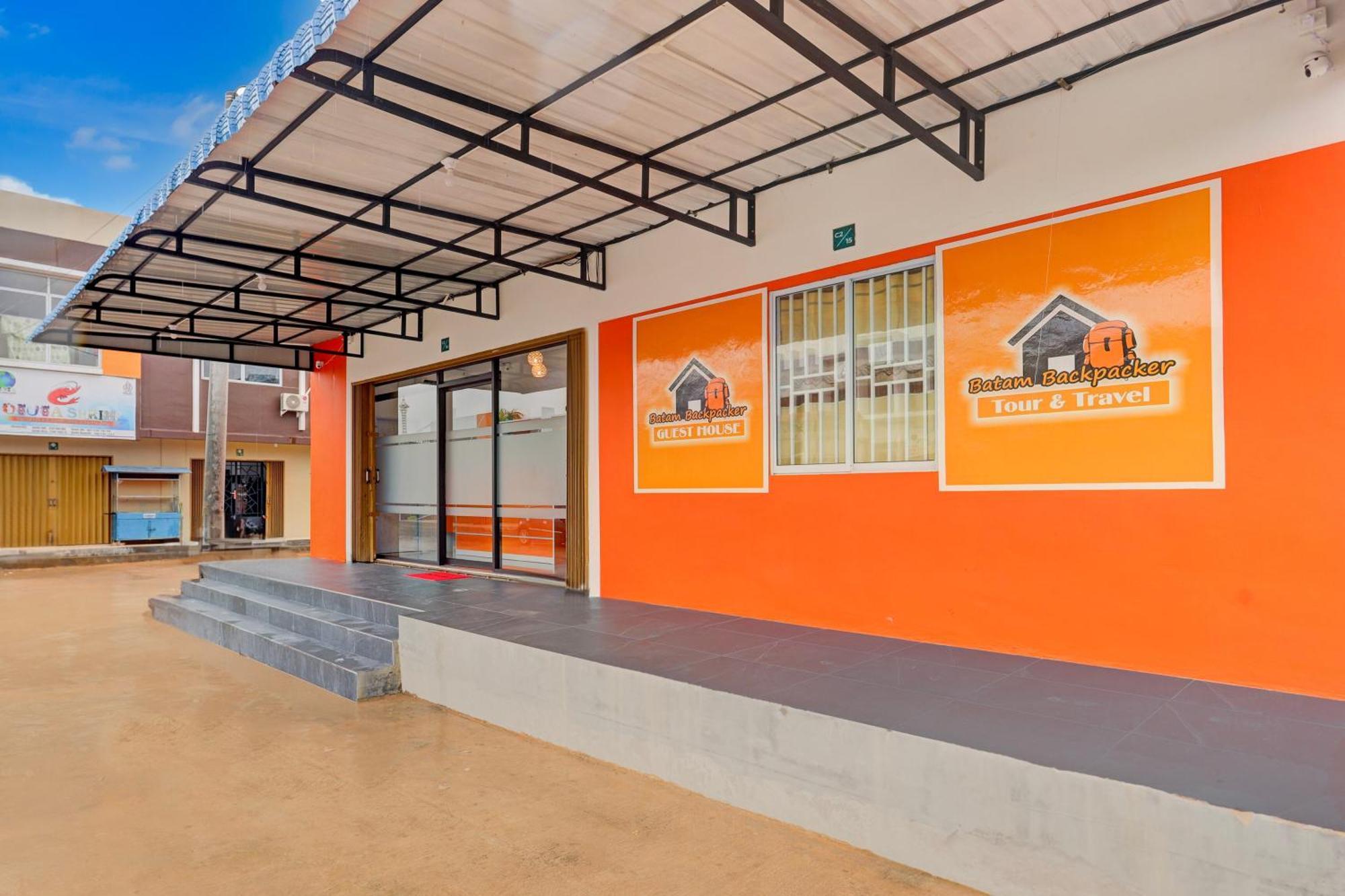 Super Oyo Capital O 93076 Batam Backpacker Guesthouse 2 Pembunuh Екстериор снимка